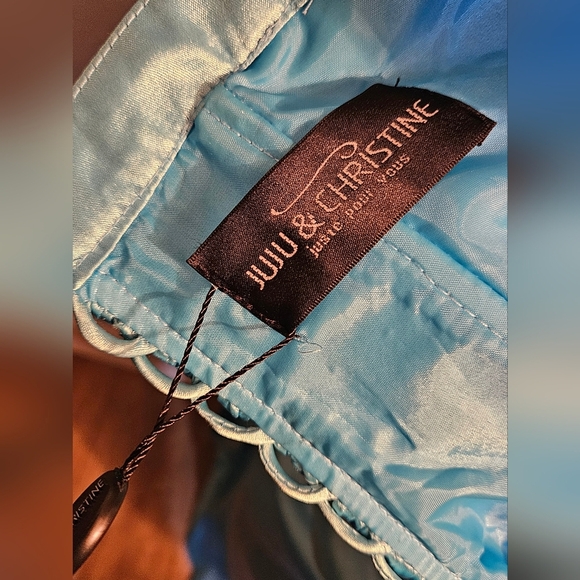 Elegant Blue Halter Dress - Picture 10 of 10